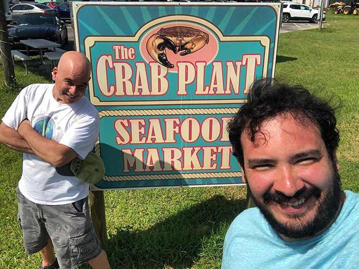 Florida The Crab Plant Restaurant for fresh seafood - Peace and Luis enjoy CASH only